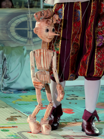 ДЕРЕВЯШКИ.  ГОРОД ДЛЯ ПИНОККИО